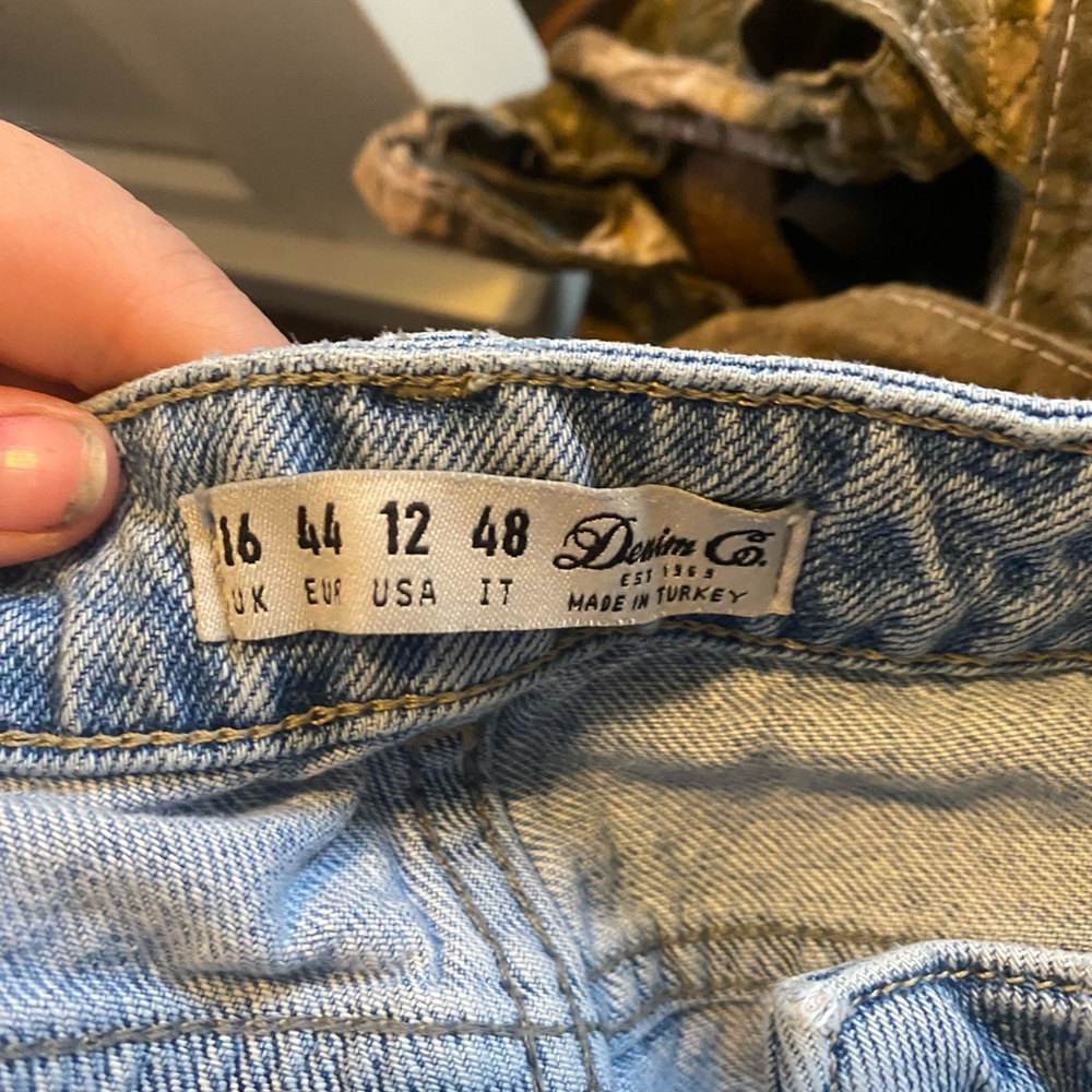 Size 12 mom jean distressed